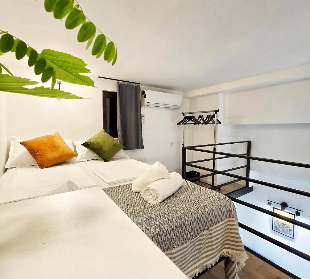 Cozy Stay Near Rustaveli Tbilisi 0*,